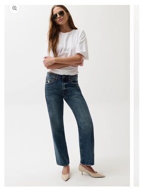 Like new! Pistola Lexi Mid rise bowed jeans size 26